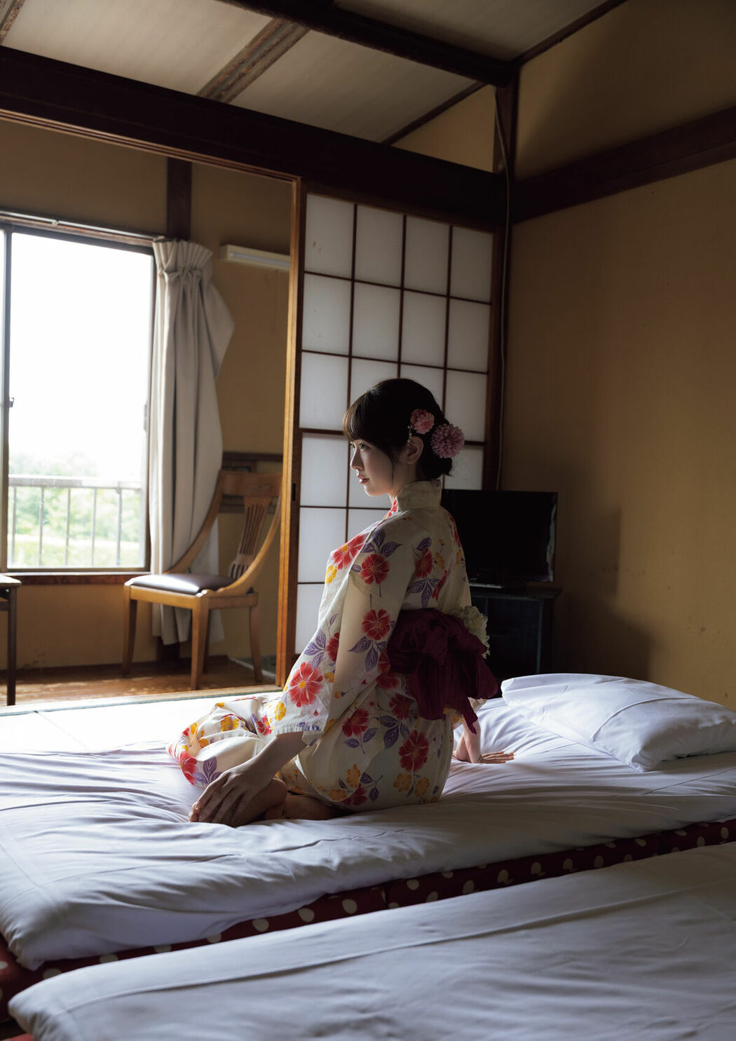 JP Emika Shirakami 白上咲花 – 写真集 Blooming (87P)