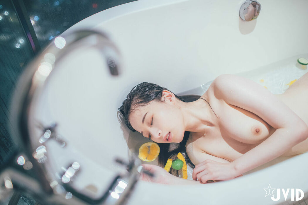 Jie Mi 婕咪 Juice – 日租女友遊樂趣 血脈噴張SEX激情抽差中出 Part01 (72P)