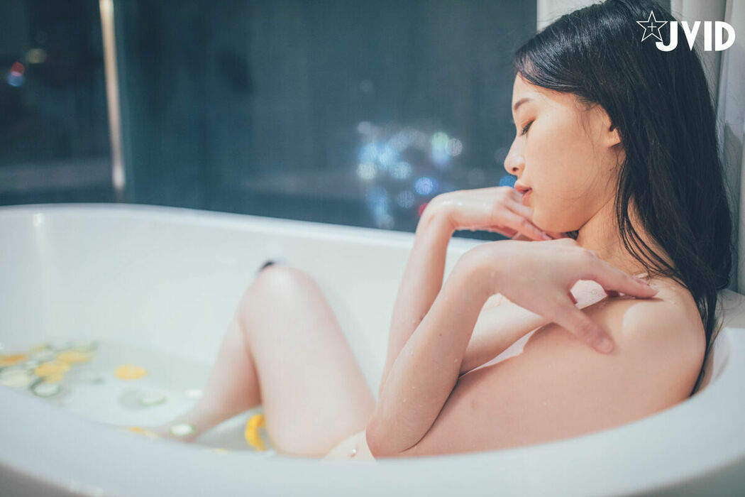 Jie Mi 婕咪 Juice – 日租女友遊樂趣 血脈噴張SEX激情抽差中出 Part01 (72P)