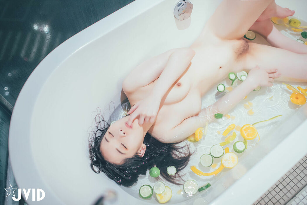 Jie Mi 婕咪 Juice – 日租女友遊樂趣 血脈噴張SEX激情抽差中出 Part01 (72P)