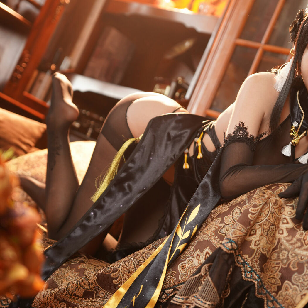 Coser@无影喵喵Ghost – 镇海黑旗袍 Part01 (67P – 4V)