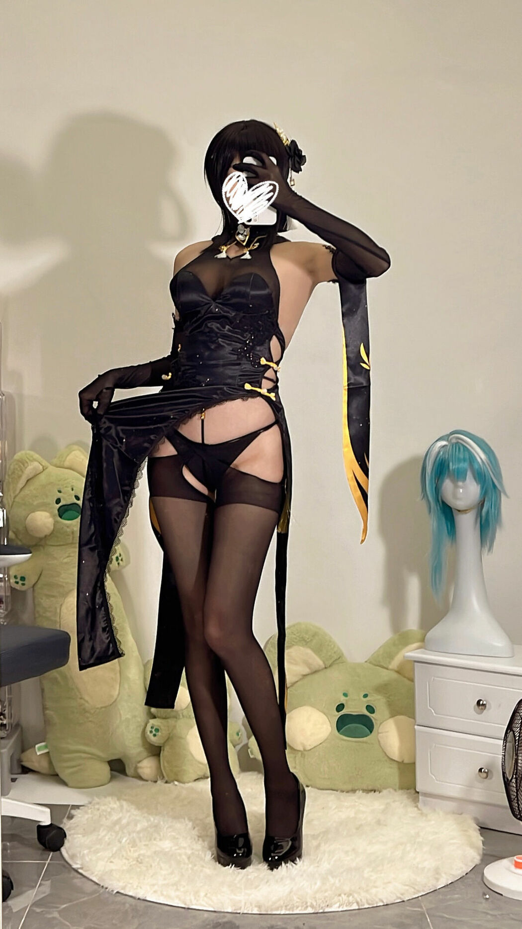 Coser@无影喵喵Ghost – 镇海黑旗袍 Part01 (67P – 4V)