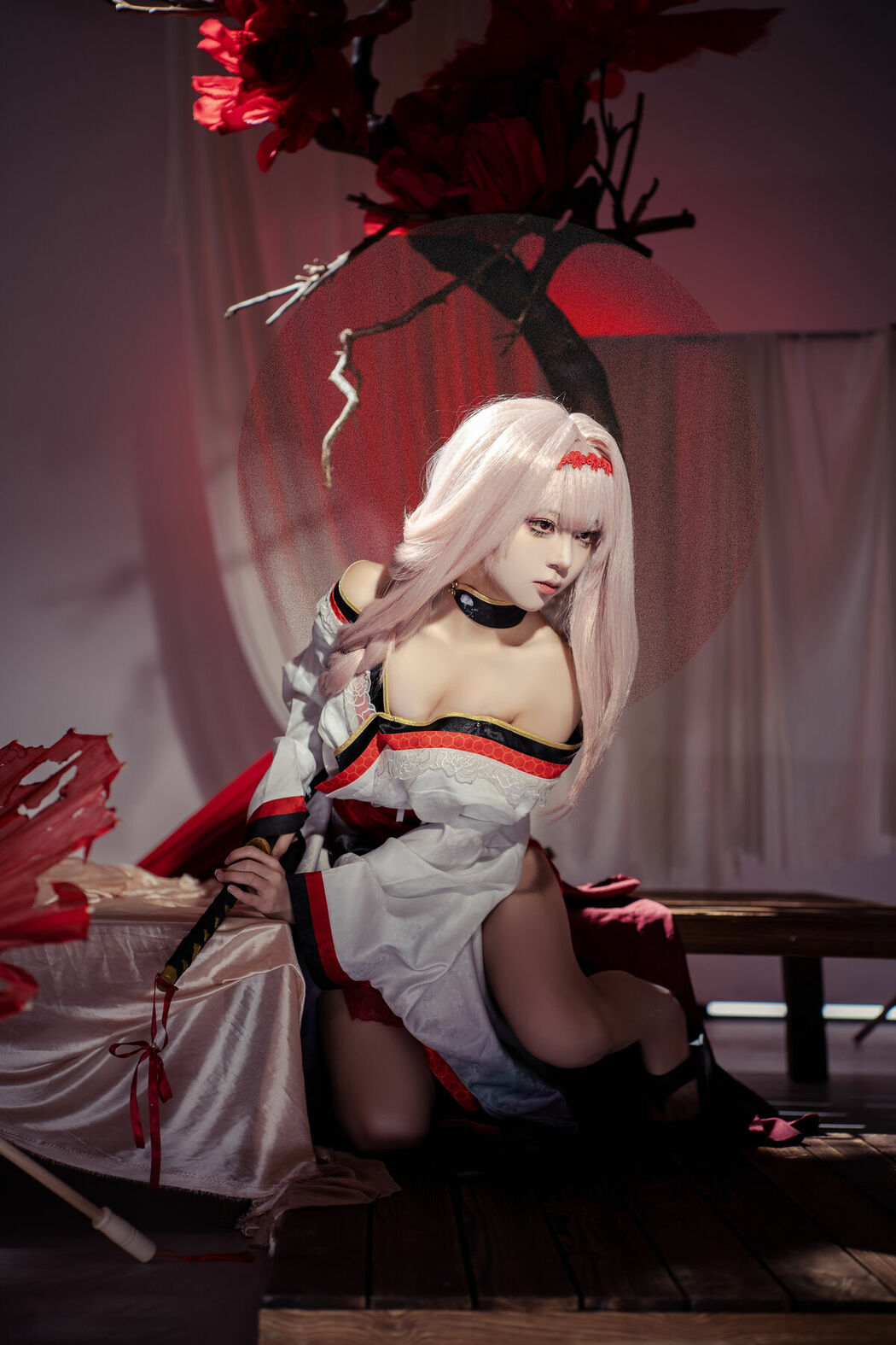 Coser@矢量鱼 – Nikke胜利女神-暗莲 (31P)