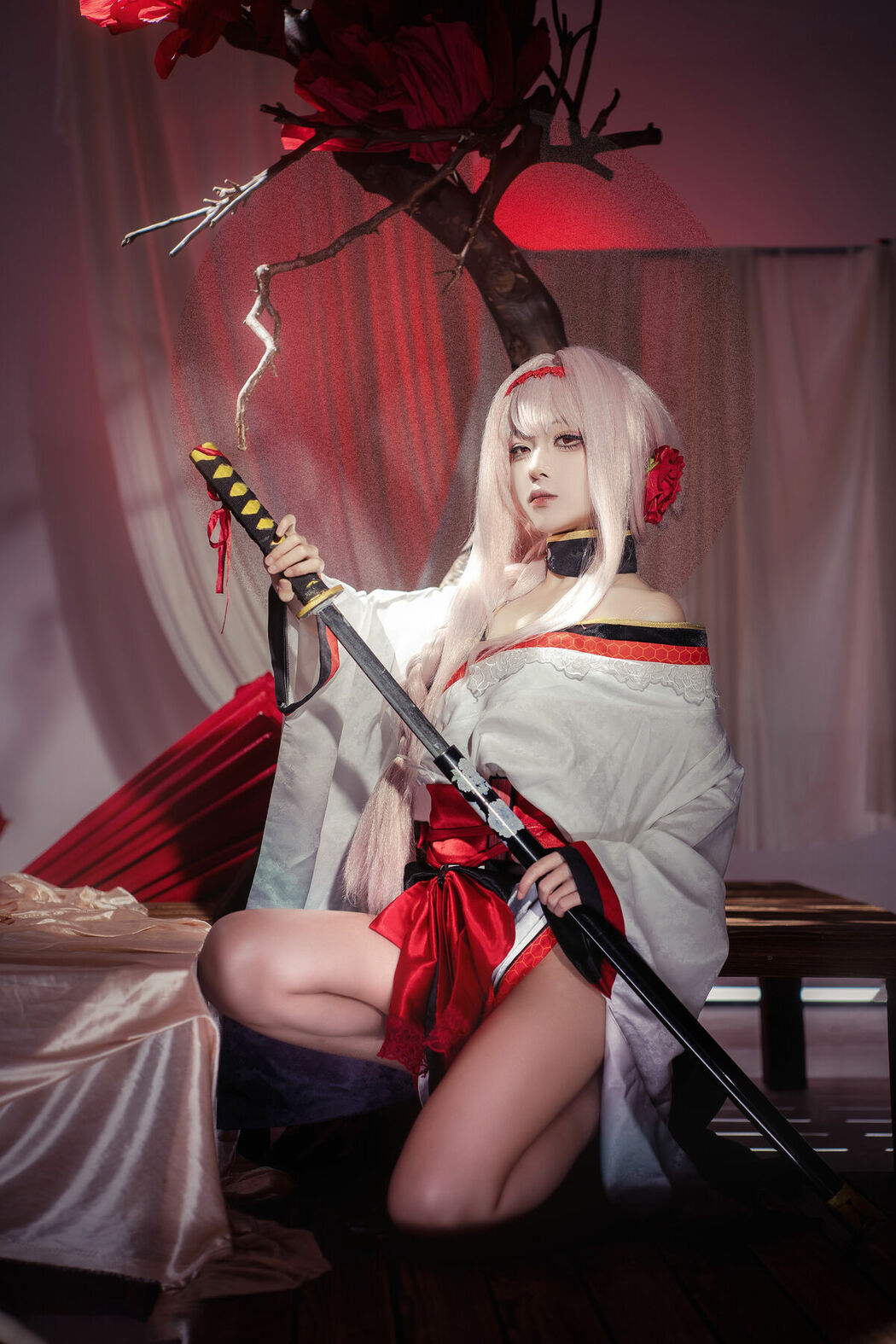 Coser@矢量鱼 – Nikke胜利女神-暗莲 (31P)