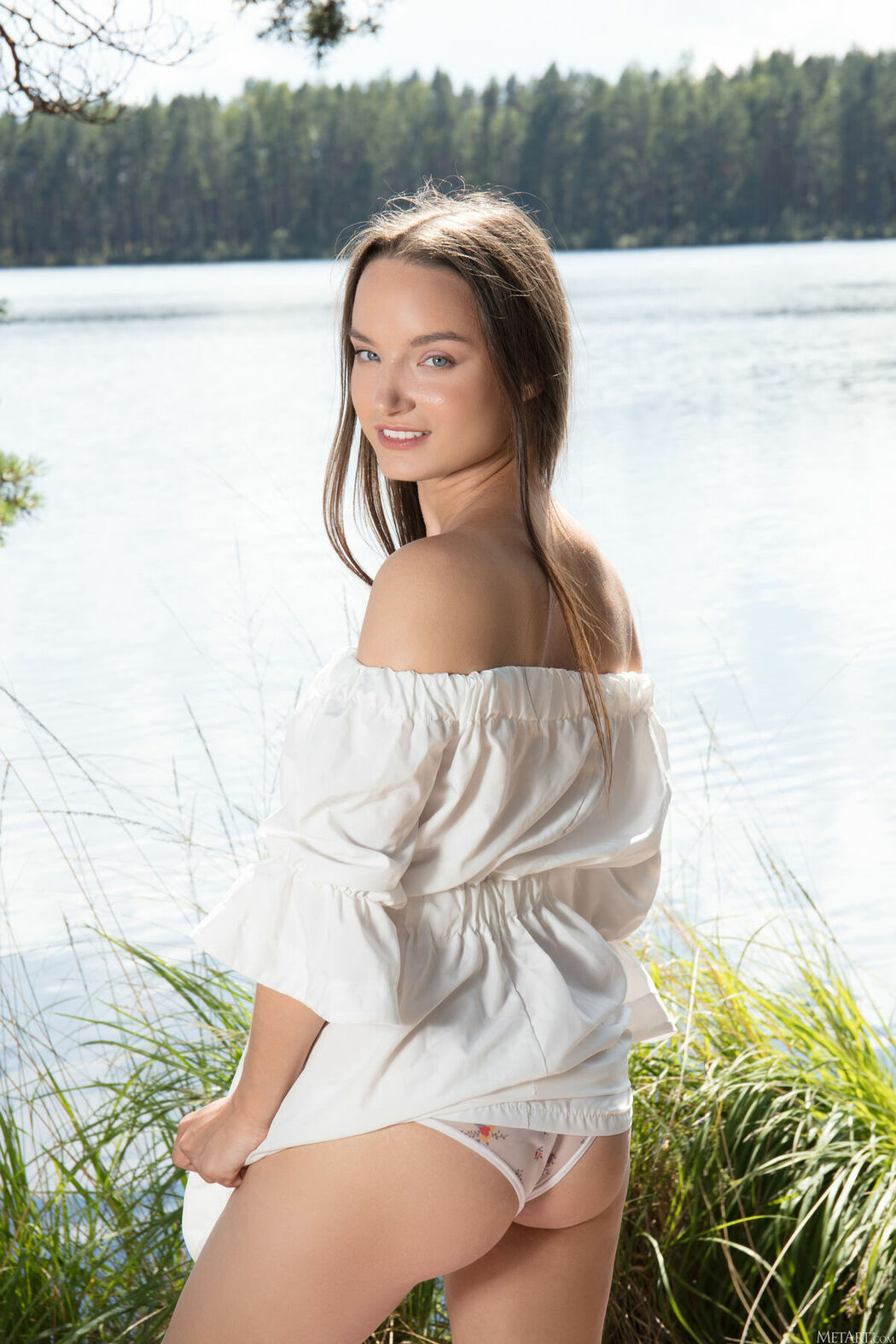 MetArt Deena – Sun-Kissed Part01 (62P)