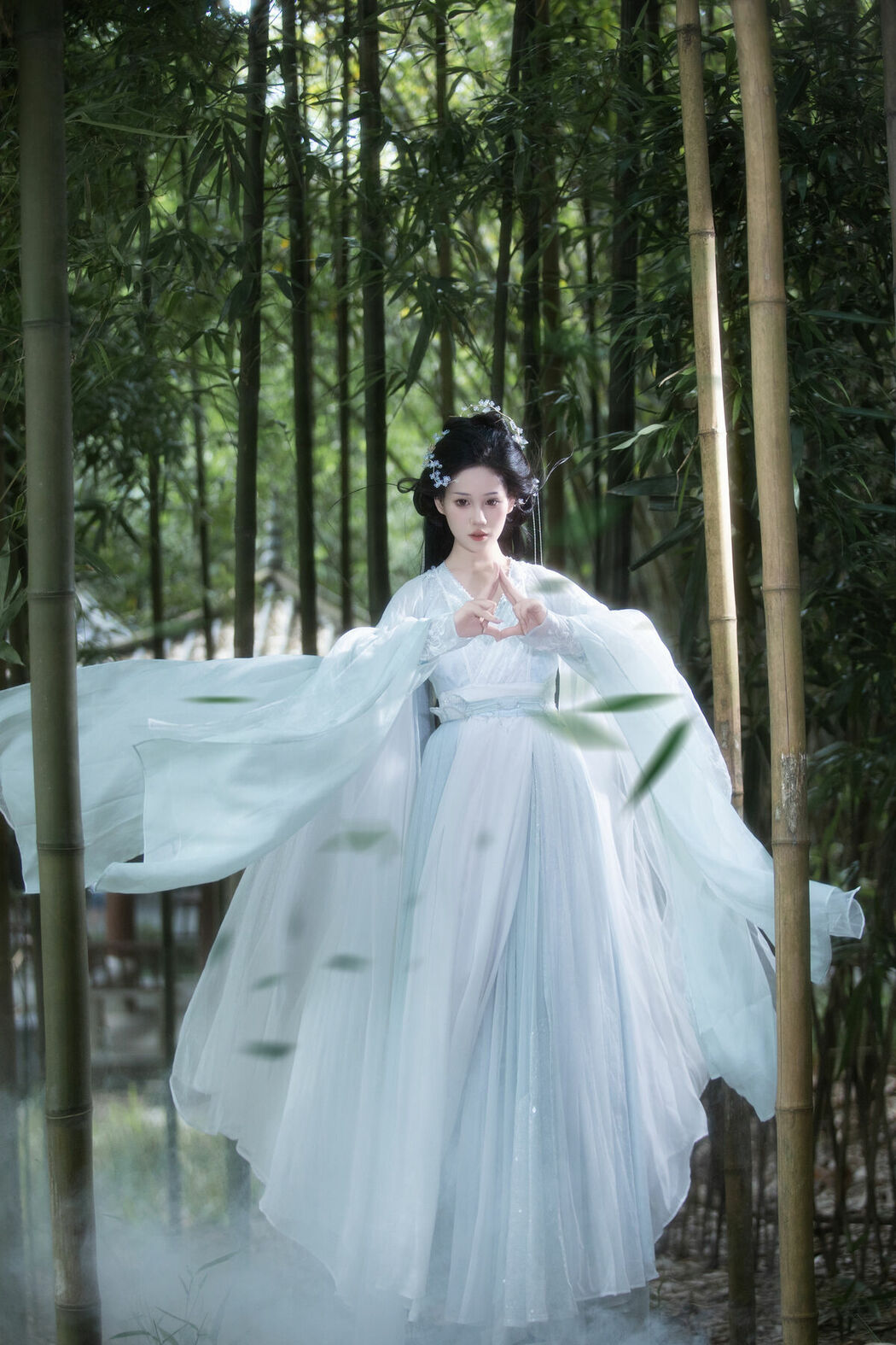 YiTuYu艺图语 Vol.10452 Yi Ming (10P)