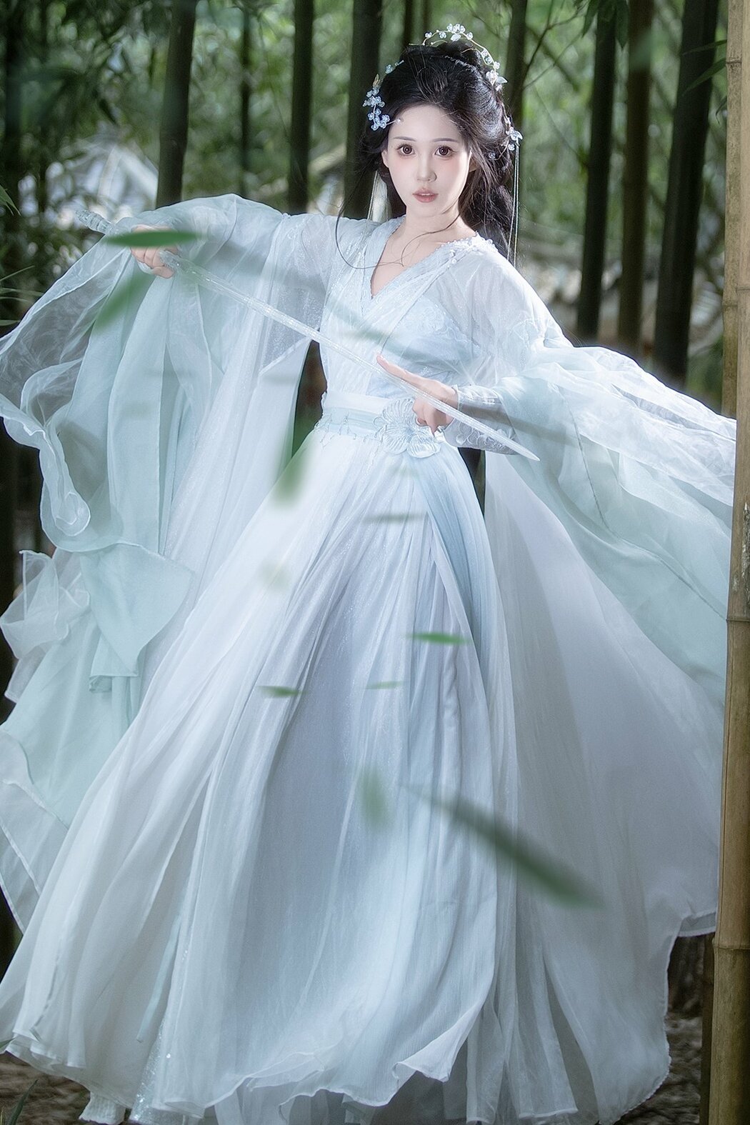 YiTuYu艺图语 Vol.10452 Yi Ming (10P) Cover Photo
