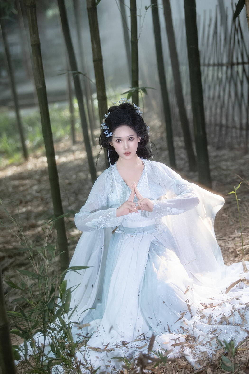 YiTuYu艺图语 Vol.10452 Yi Ming (10P)