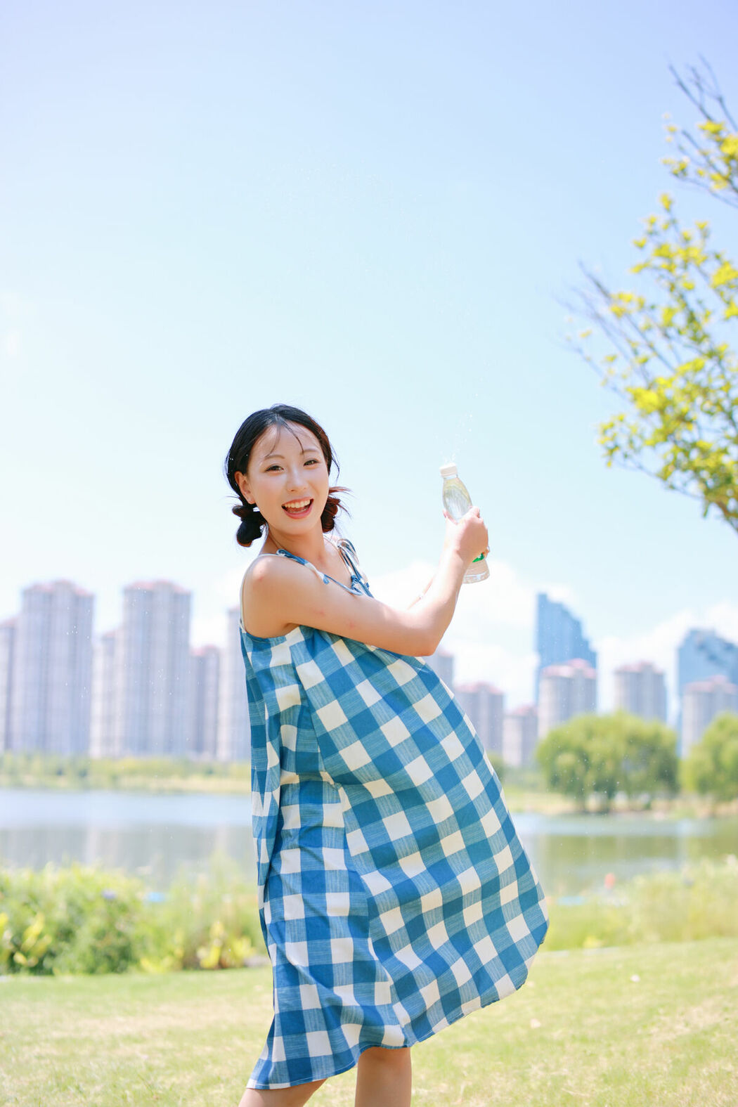 YiTuYu艺图语 Vol.10453 Xiao U (26P)