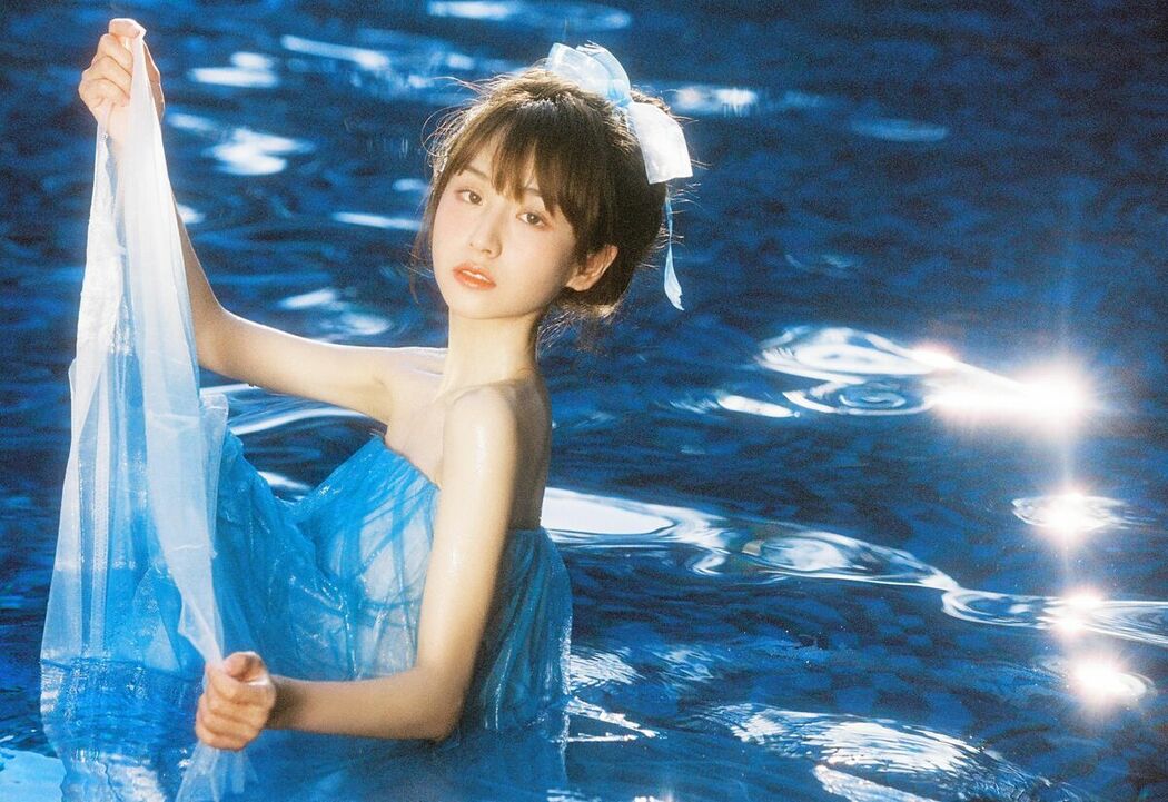 YiTuYu艺图语 Vol.10454 Gu Lin (10P)