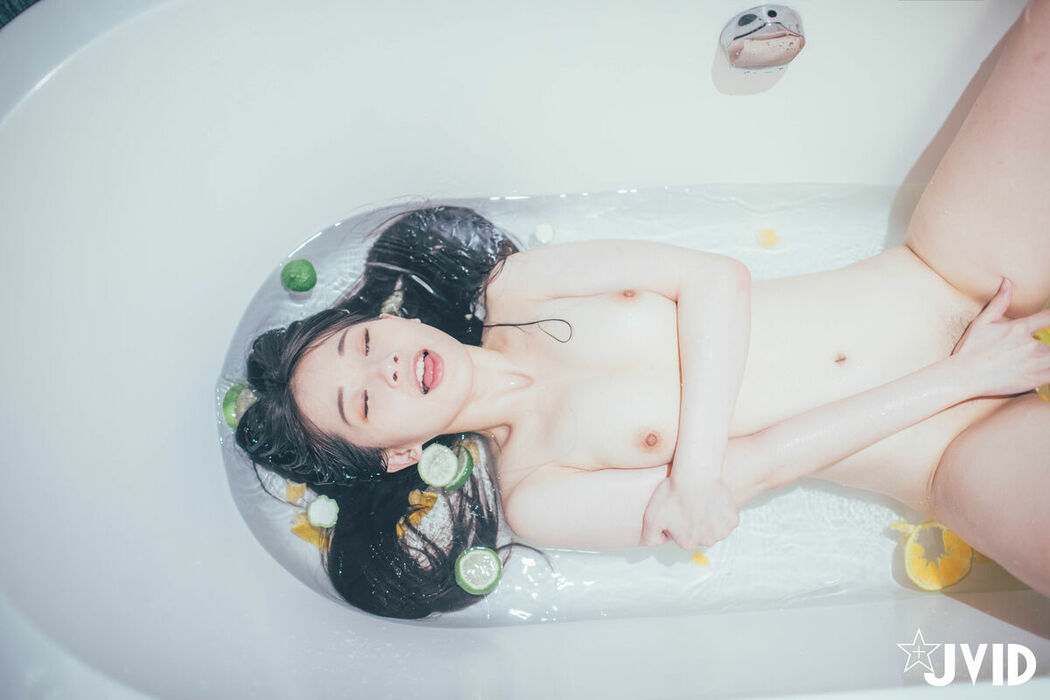 Jie Mi 婕咪 Juice – 日租女友遊樂趣 血脈噴張SEX激情抽差中出 Part02 (72P)