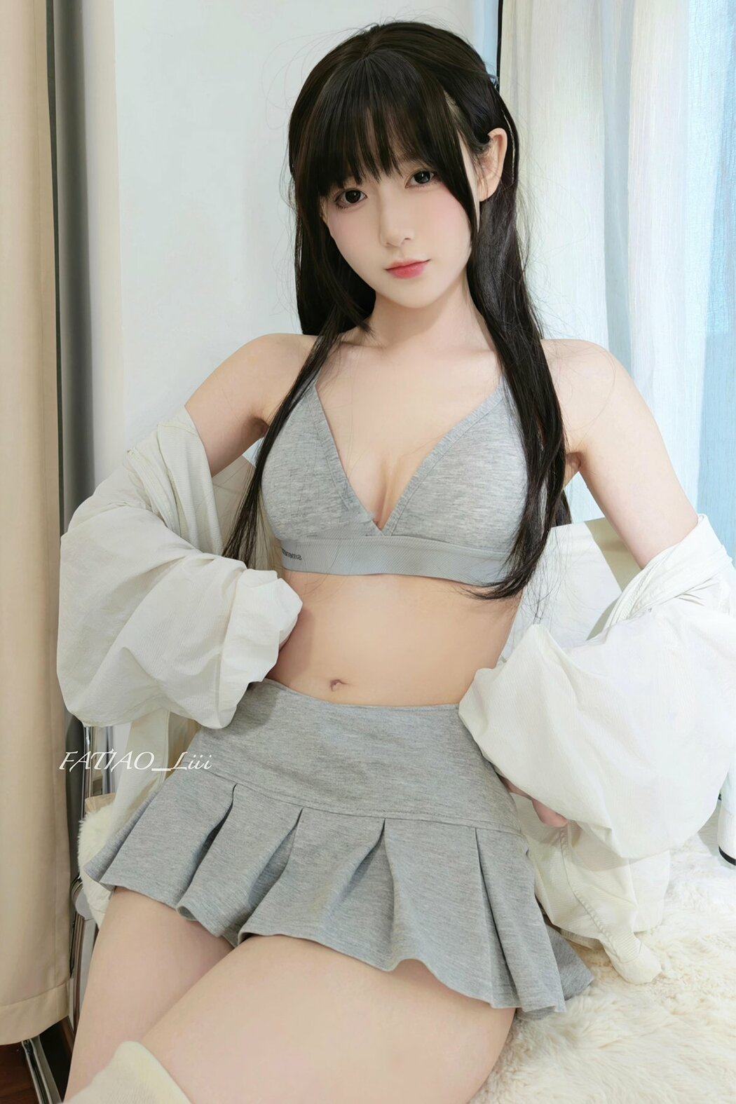 Coser@发条少女 迷之呆梨 – 超短短裙 (19P – 1V) Cover Photo