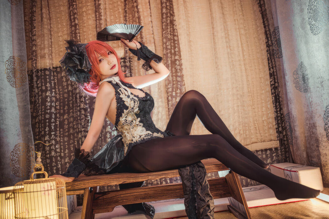 Coser@是一只熊仔吗 – 碧蓝航线 黑太子旗袍 (20P)