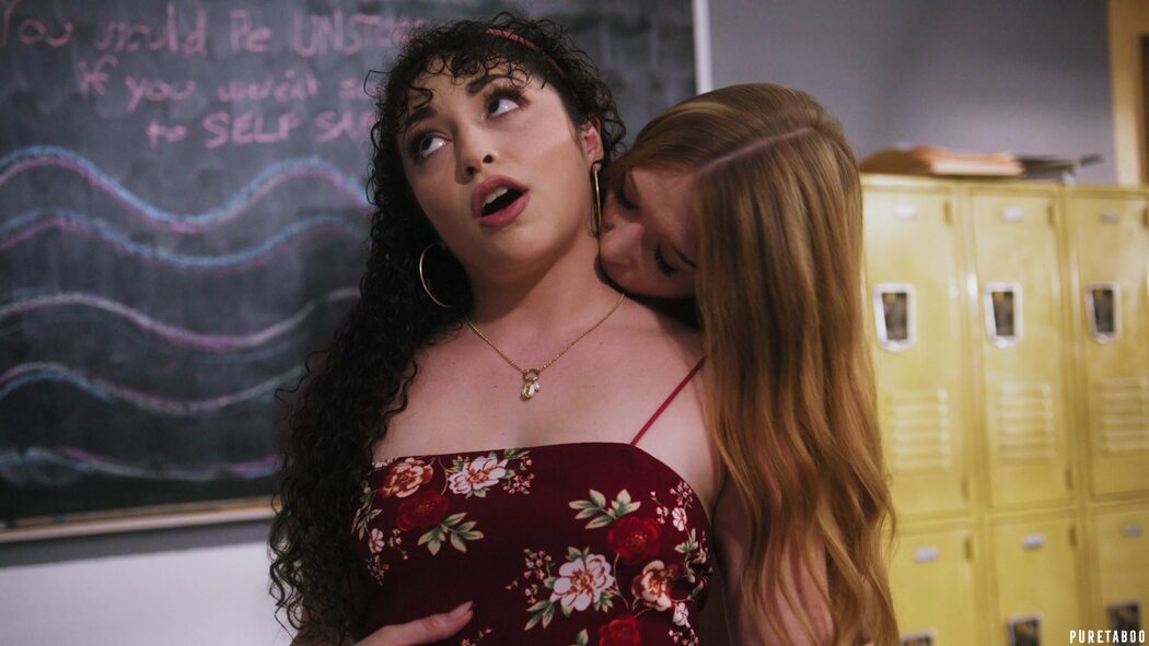 Myra Moans And Pixie Smalls Indulge In Squirt-soaked Captures Of Eager Teen Play