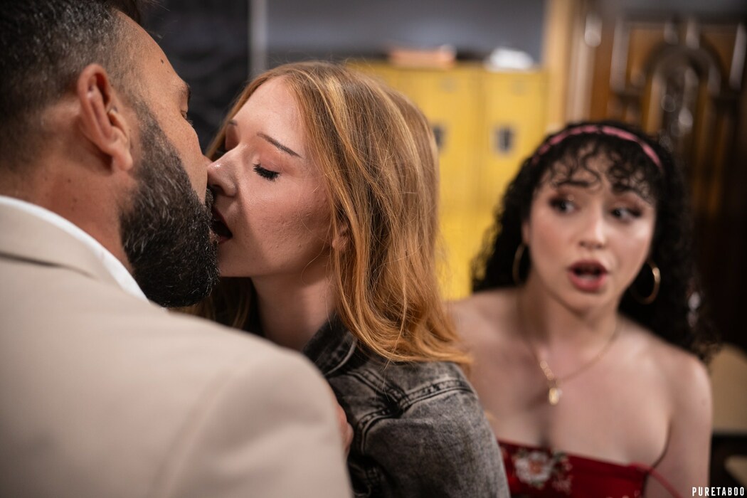 Myra Moans And Pixie Smalls Indulge In Squirt-soaked Captures Of Eager Teen Play