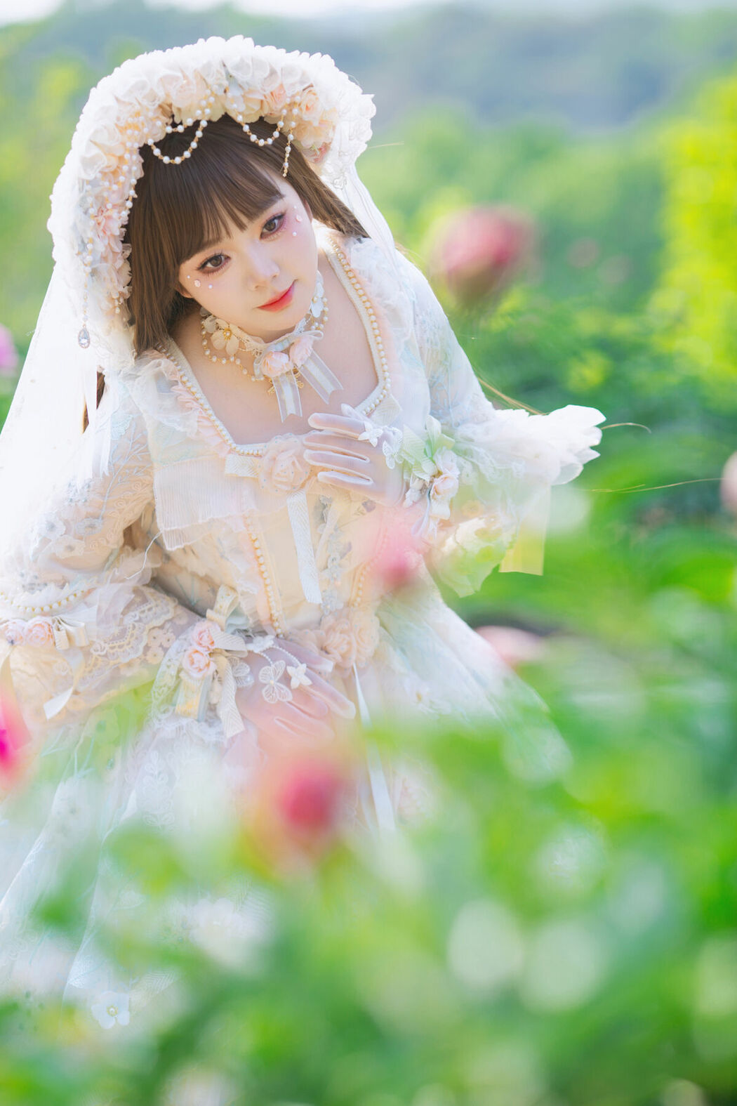 YiTuYu艺图语 Vol.10465 Liu Liu (67P)