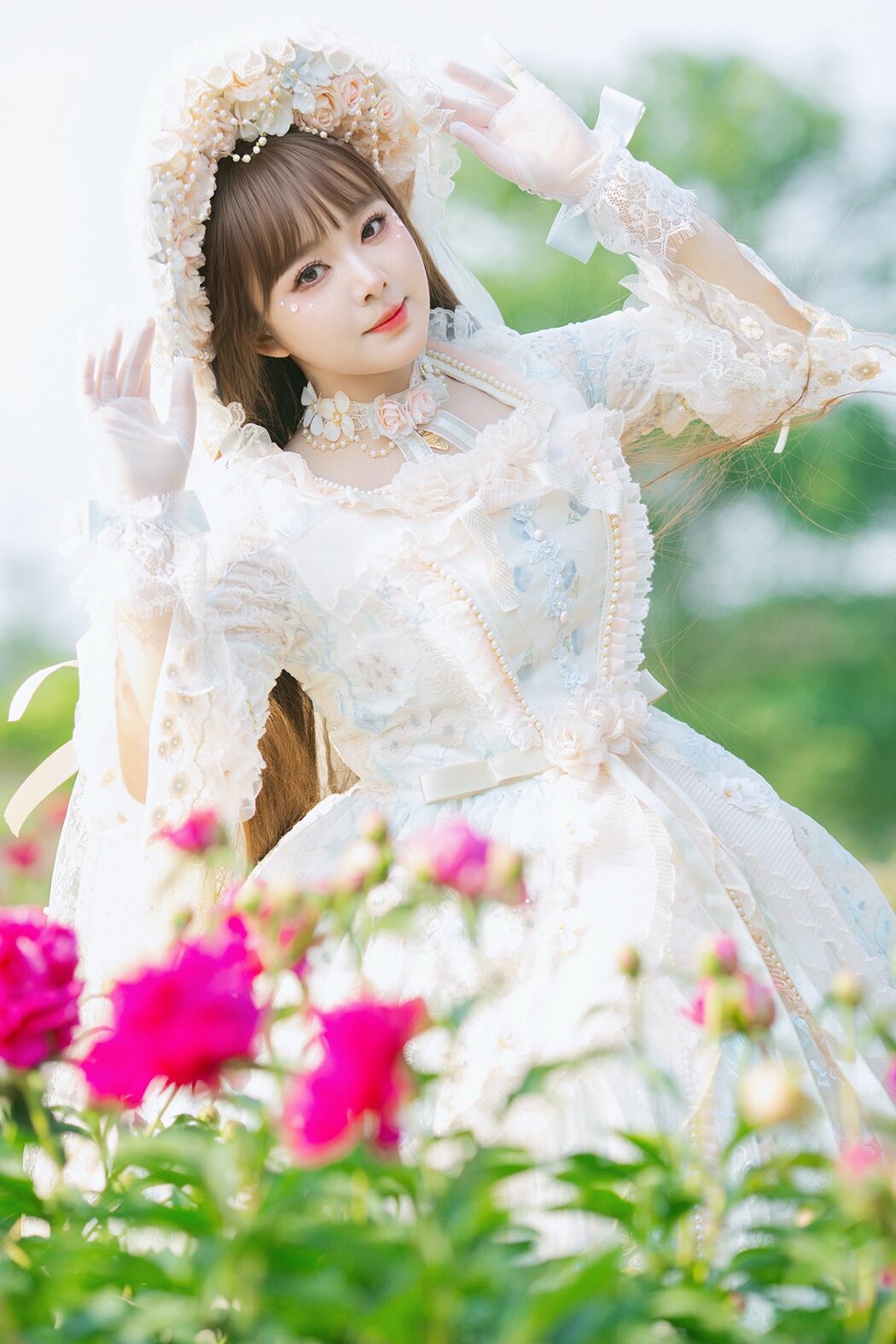YiTuYu艺图语 Vol.10465 Liu Liu (67P) Cover Photo