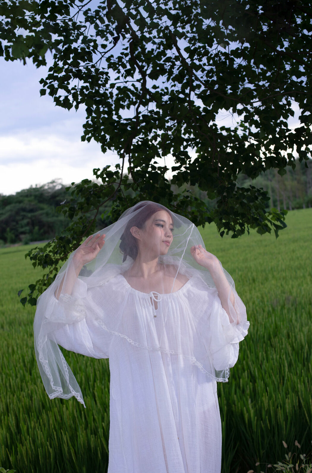 YiTuYu艺图语 Vol.10468 Xiao Xiao (16P)