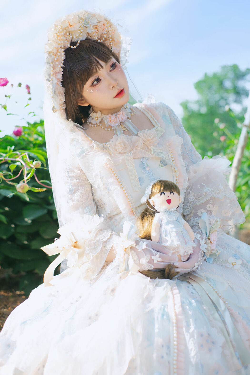 YiTuYu艺图语 Vol.10465 Liu Liu (67P)
