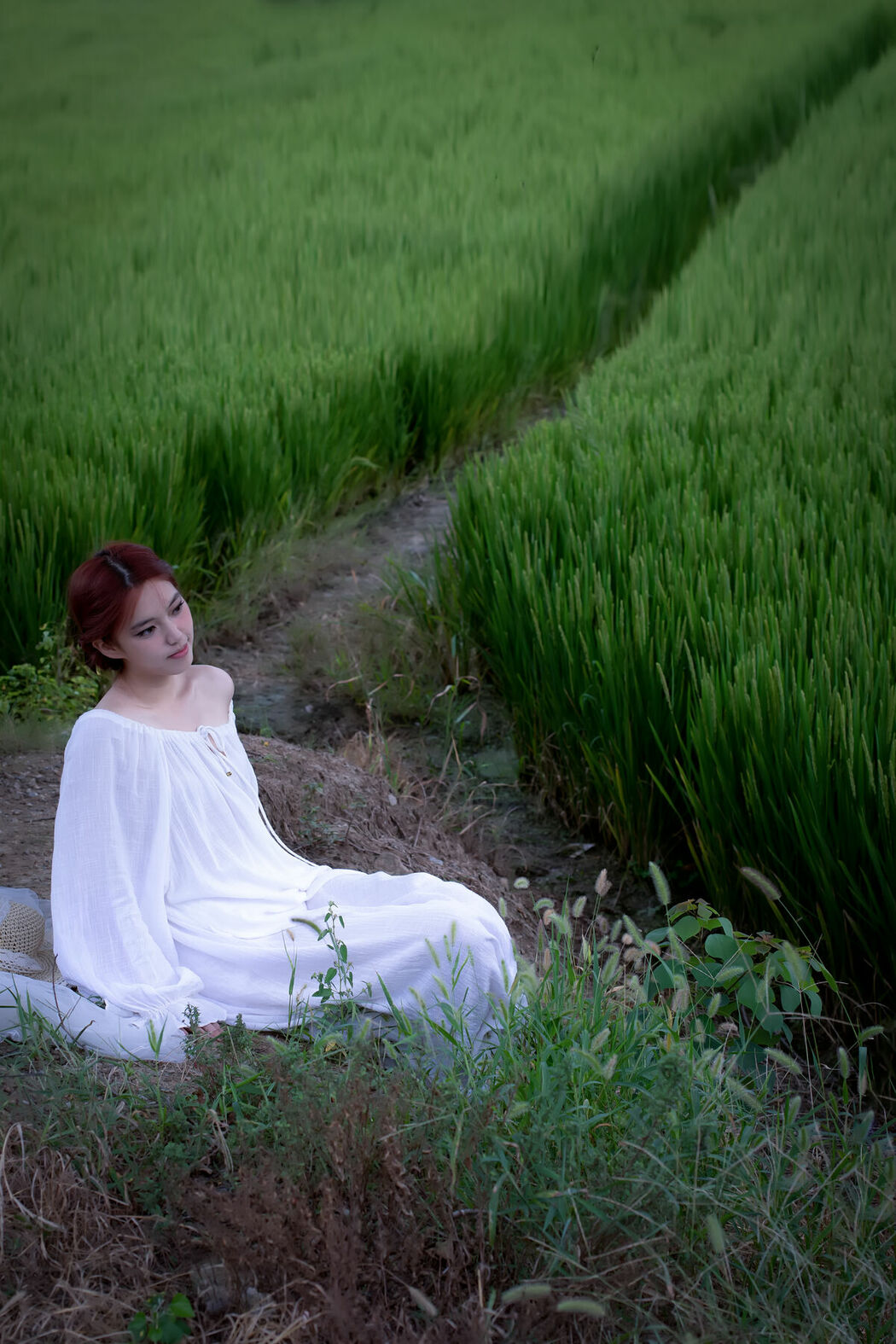 YiTuYu艺图语 Vol.10468 Xiao Xiao (16P)