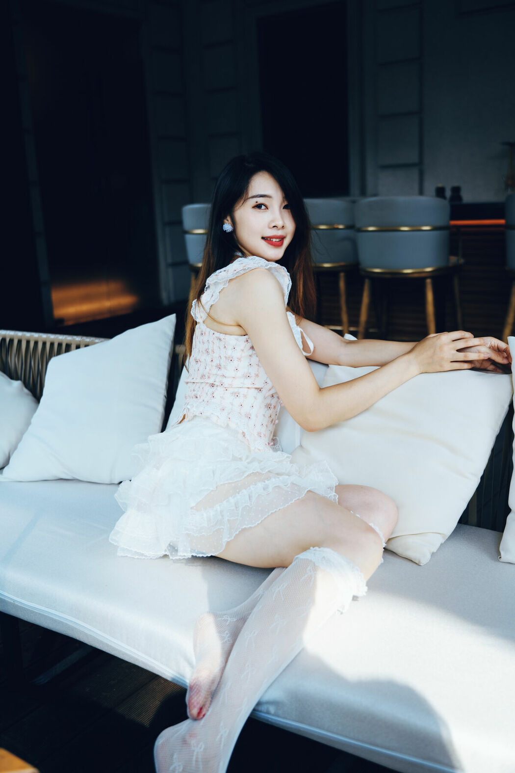 YiTuYu艺图语 Vol.10471 Yi Ming (14P)