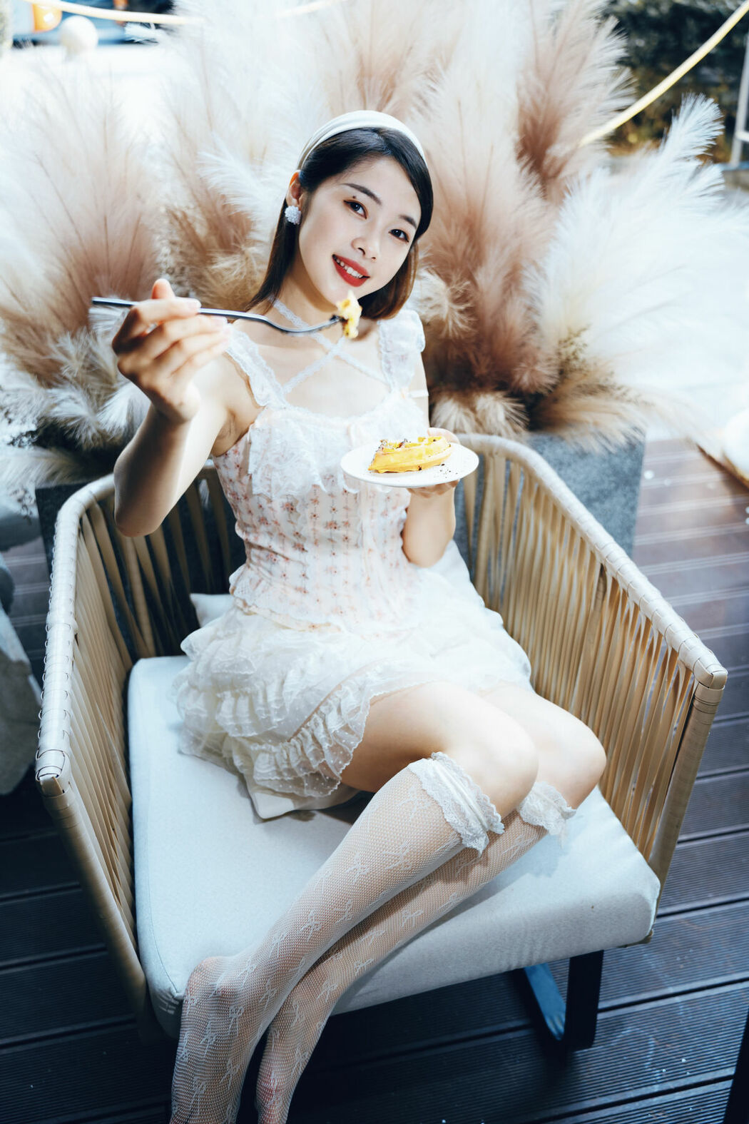YiTuYu艺图语 Vol.10471 Yi Ming (14P)