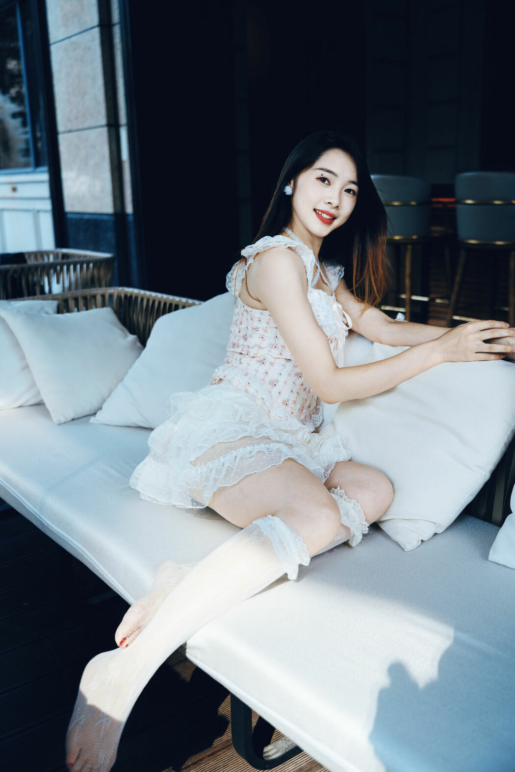 YiTuYu艺图语 Vol.10471 Yi Ming (14P)