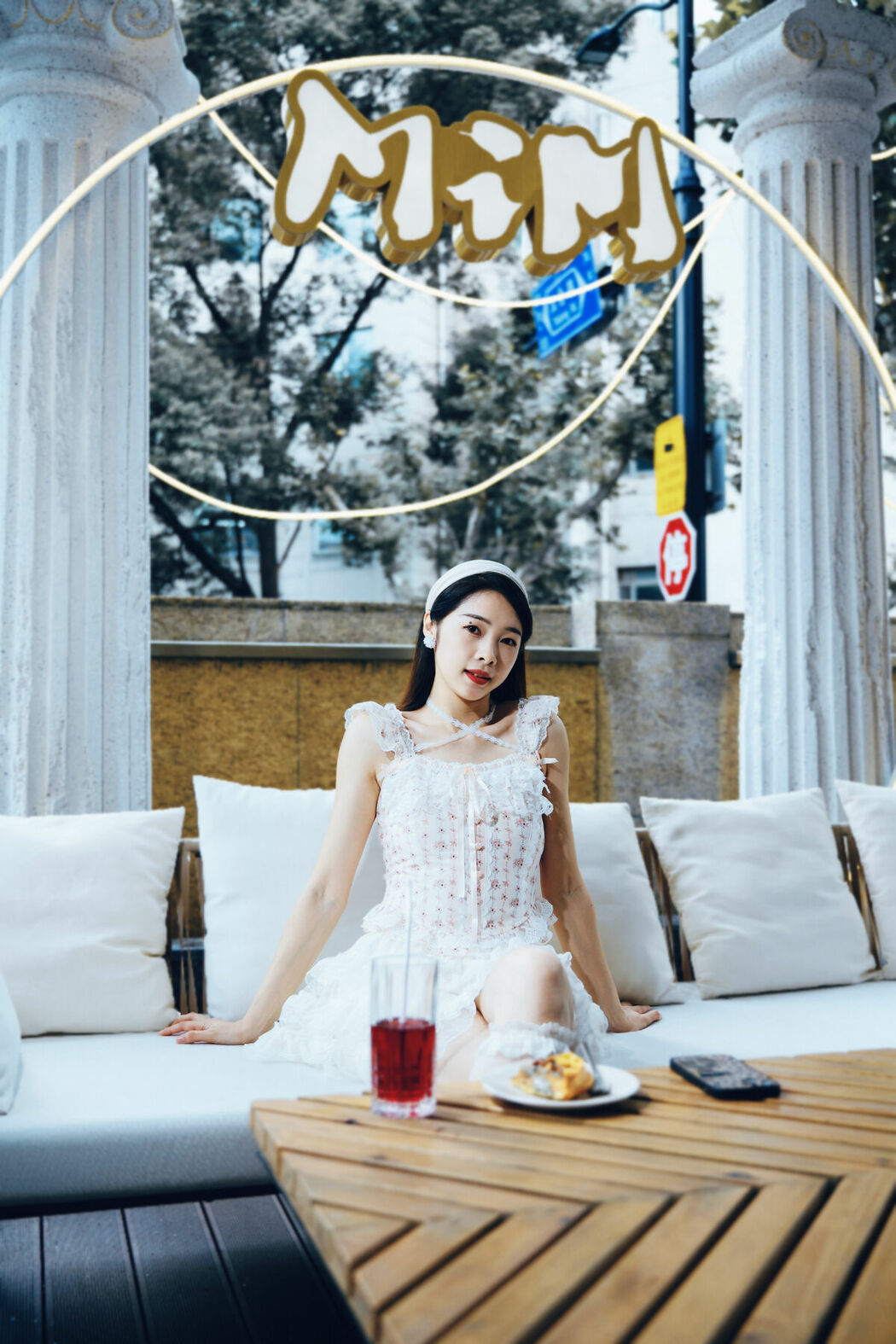 YiTuYu艺图语 Vol.10471 Yi Ming (14P)