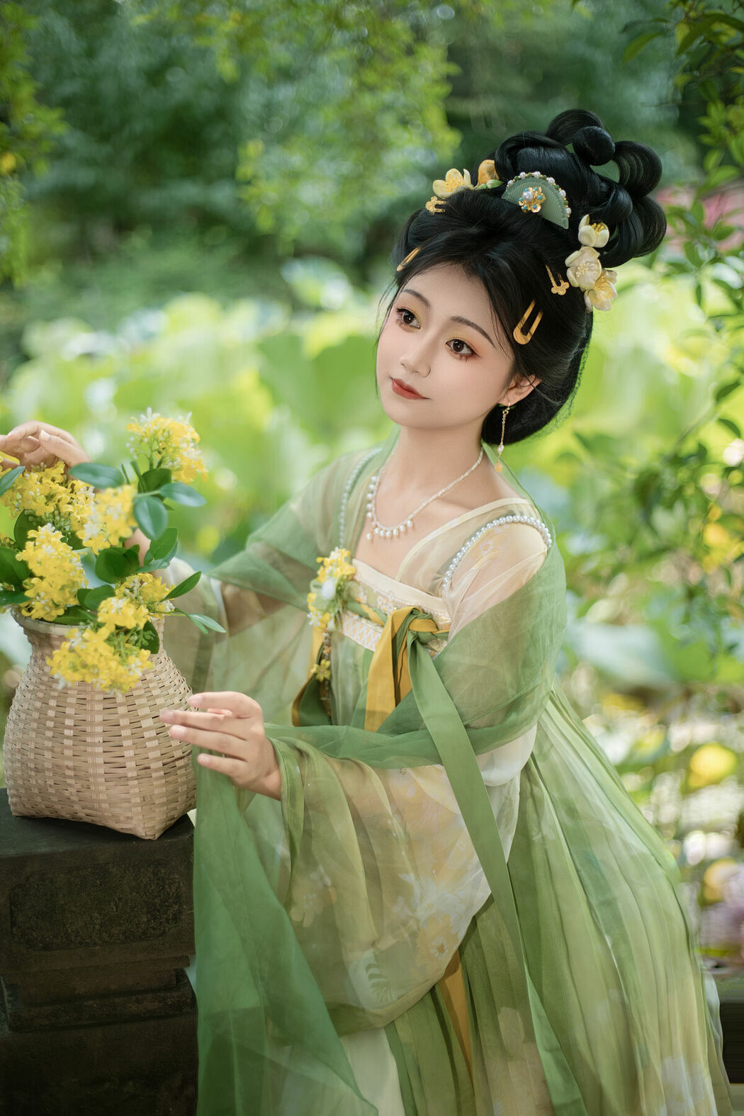 YiTuYu艺图语 Vol.10474 Tao Zi (21P)