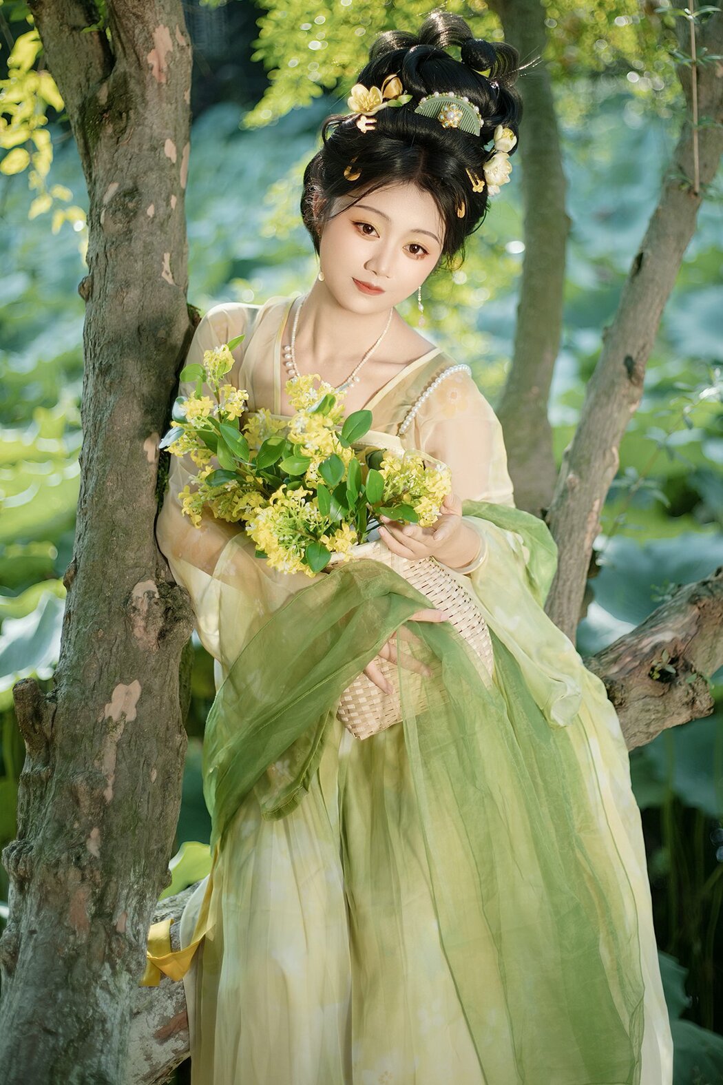 YiTuYu艺图语 Vol.10474 Tao Zi (21P) Cover Photo