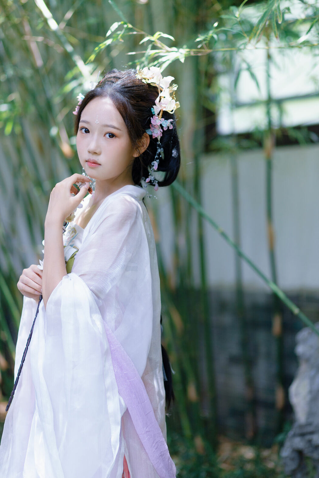 YiTuYu艺图语 Vol.10475 Bao (16P)