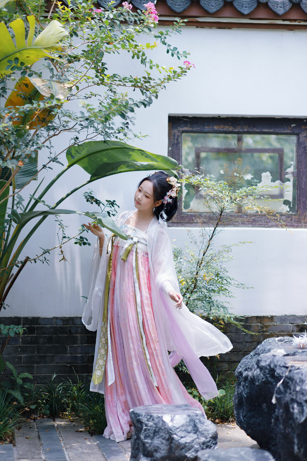 YiTuYu艺图语 Vol.10475 Bao (16P)