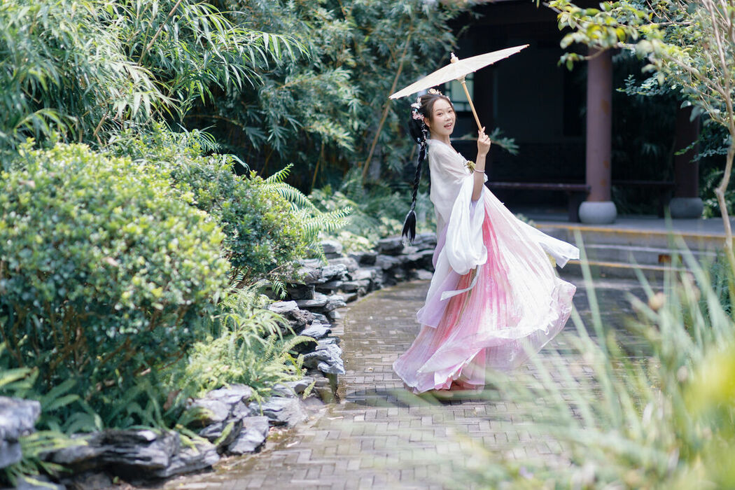 YiTuYu艺图语 Vol.10475 Bao (16P)