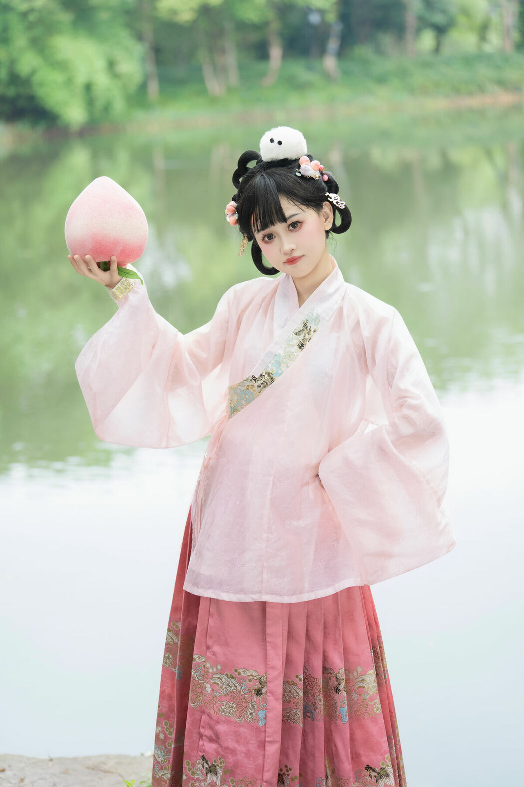 YiTuYu艺图语 Vol.10476 Jiao Yi Zhi Sui Sui (61P)