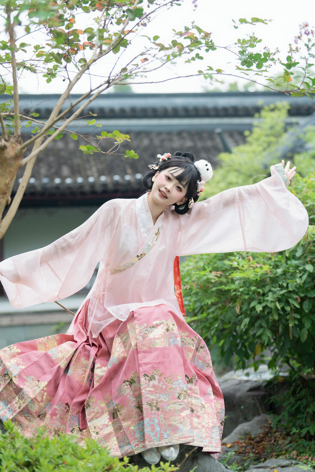 YiTuYu艺图语 Vol.10476 Jiao Yi Zhi Sui Sui (61P)