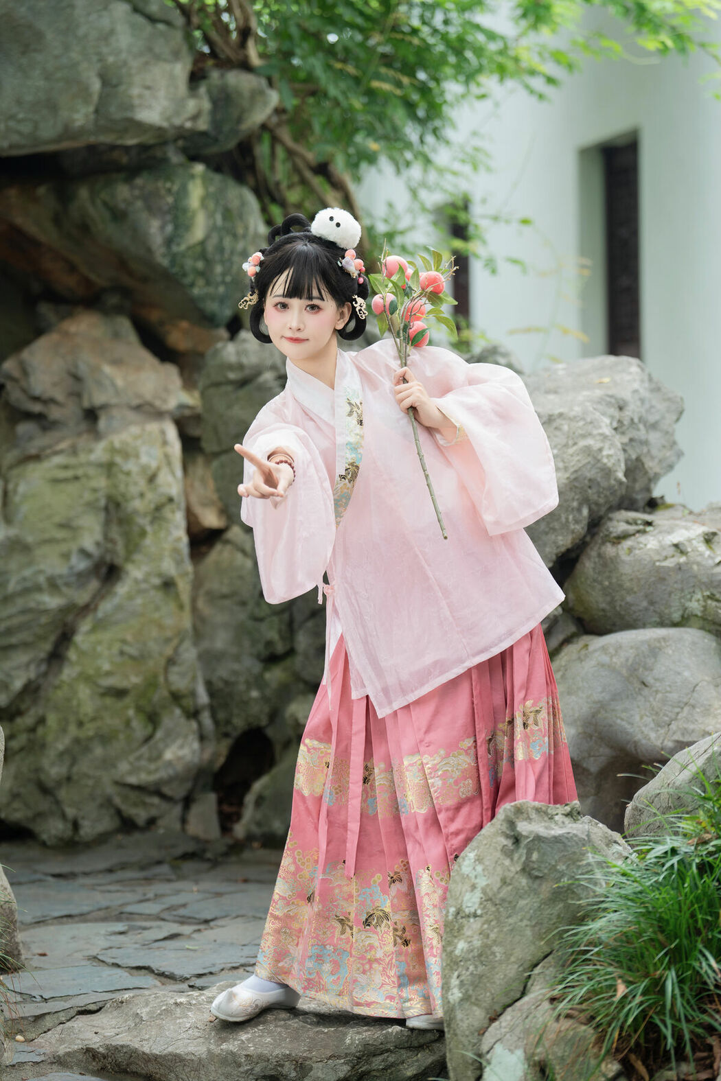 YiTuYu艺图语 Vol.10476 Jiao Yi Zhi Sui Sui (61P)
