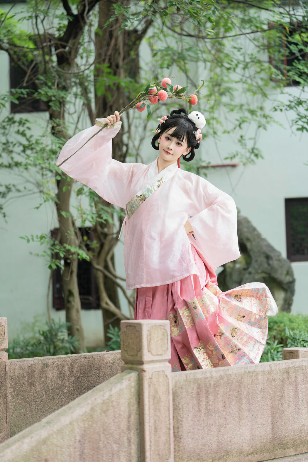 YiTuYu艺图语 Vol.10476 Jiao Yi Zhi Sui Sui (61P)