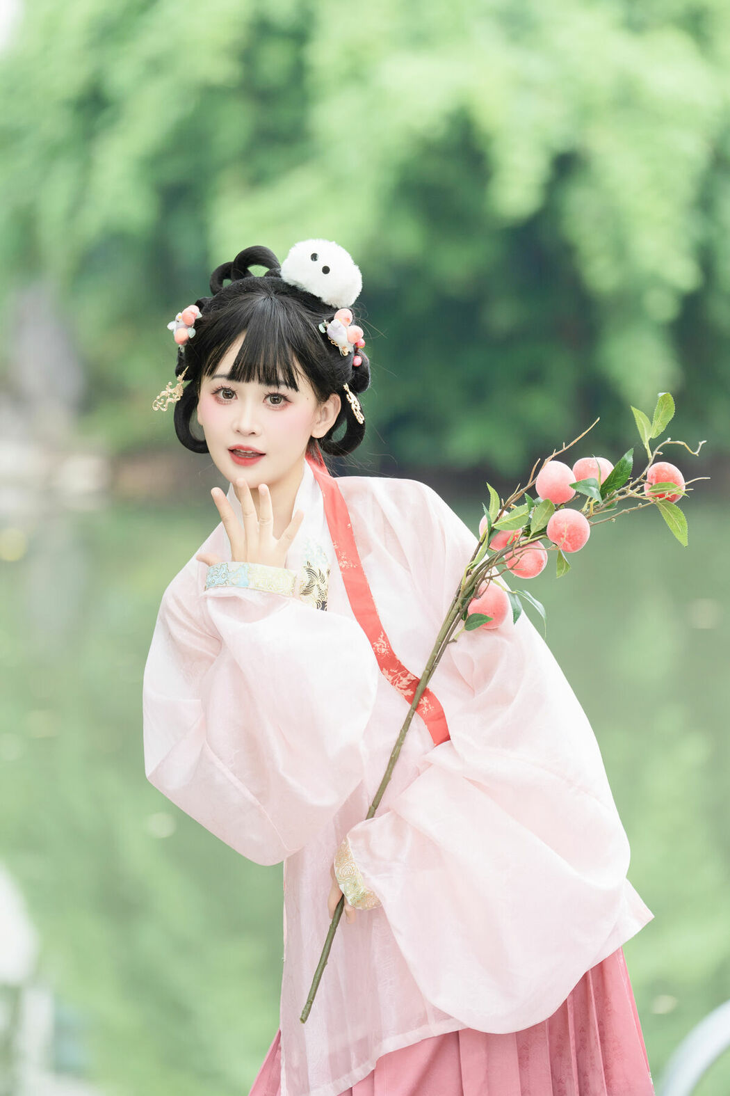 YiTuYu艺图语 Vol.10476 Jiao Yi Zhi Sui Sui (61P)