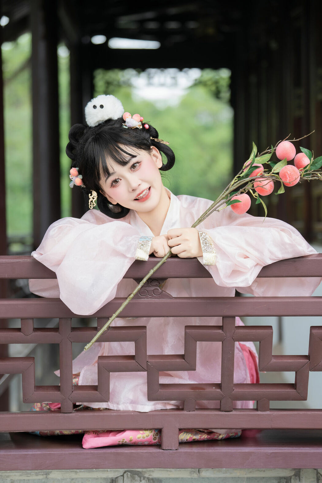 YiTuYu艺图语 Vol.10476 Jiao Yi Zhi Sui Sui (61P)