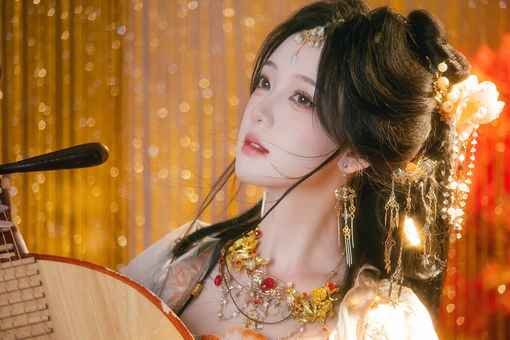 YiTuYu艺图语 Vol.10482 Xue Ying XY (19P)