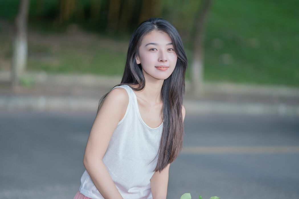YiTuYu艺图语 Vol.10478 Xiao Lu (64P)