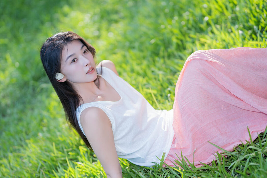 YiTuYu艺图语 Vol.10478 Xiao Lu (64P)