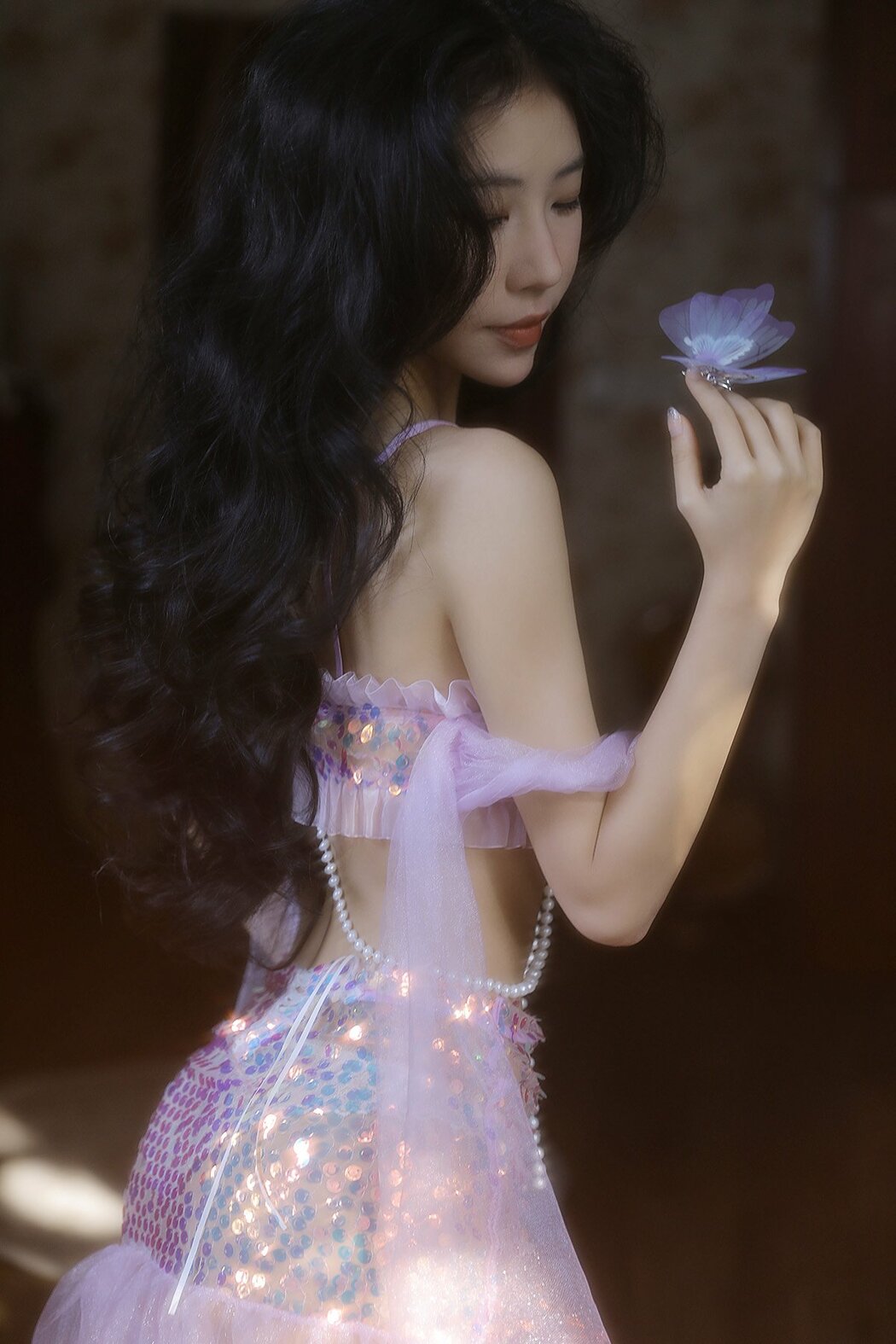 YiTuYu艺图语 Vol.10479 Ye Sheng Mo Te Yuan Zi (10P) Cover Photo