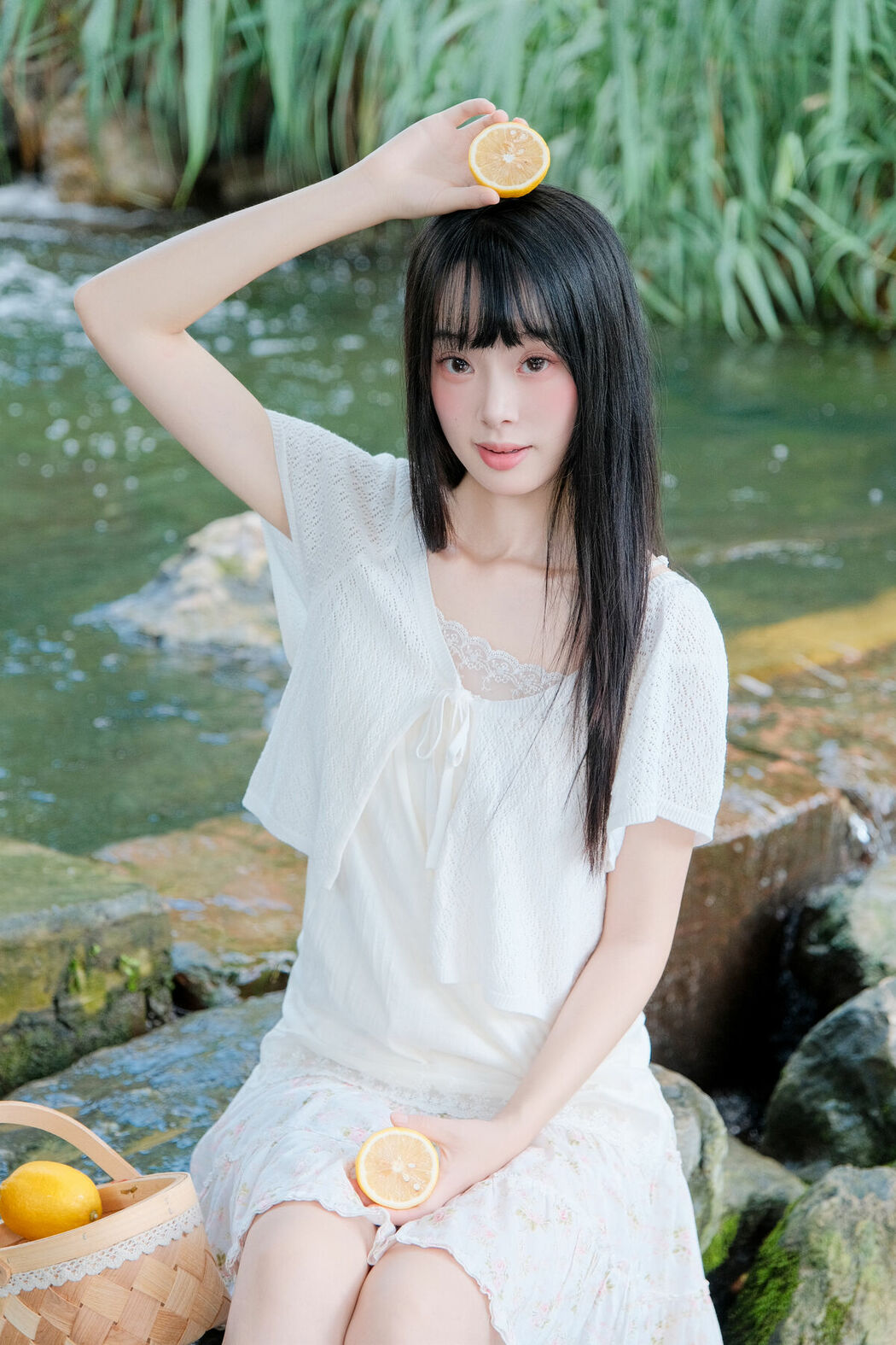 YiTuYu艺图语 Vol.10484 Ye Zhi (30P)
