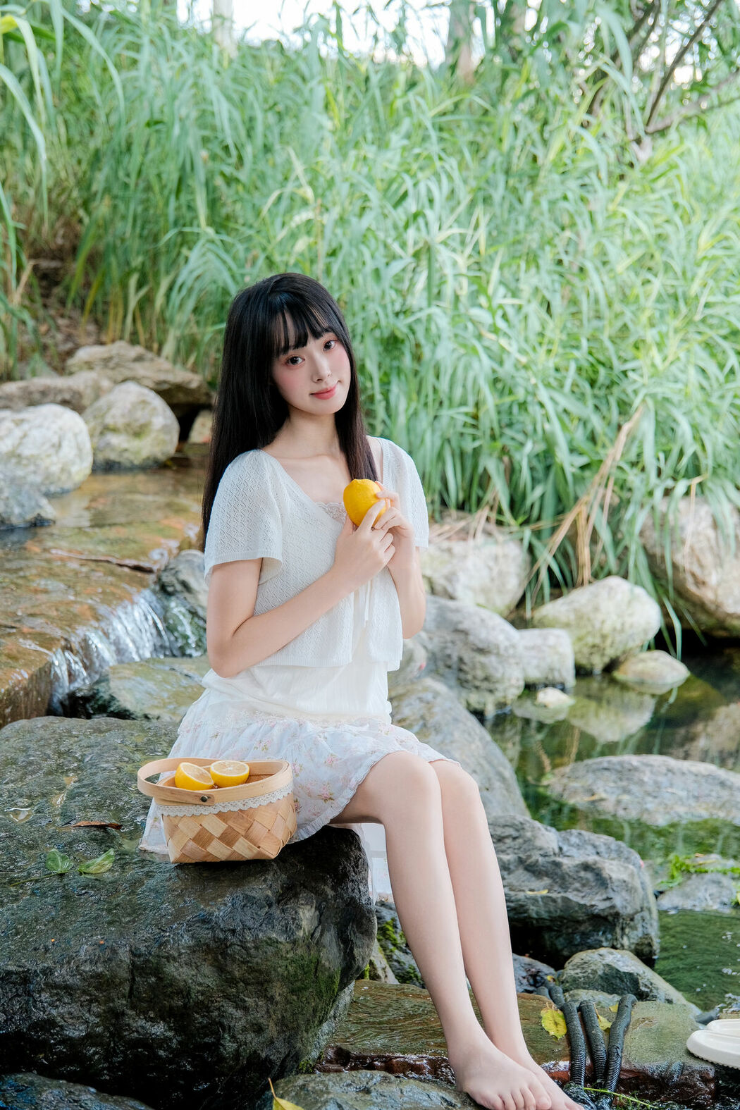 YiTuYu艺图语 Vol.10484 Ye Zhi (30P)