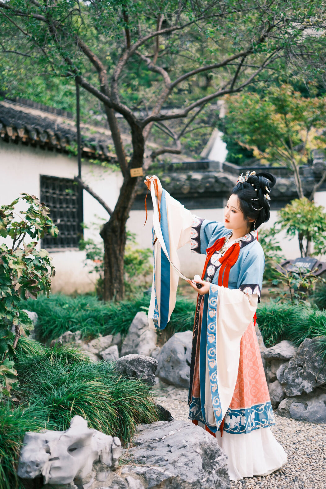 YiTuYu艺图语 Vol.10486 Yi Ming (12P)