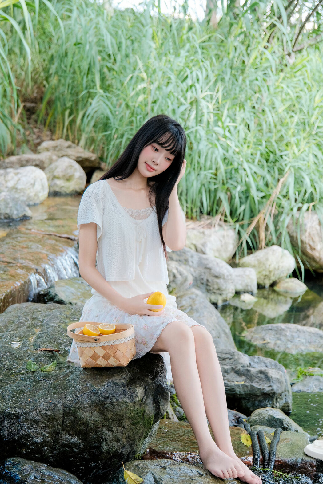 YiTuYu艺图语 Vol.10484 Ye Zhi (30P)