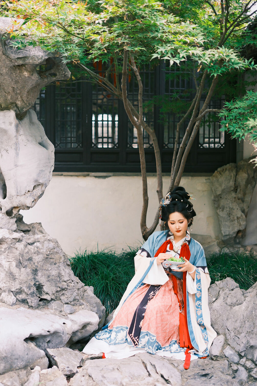 YiTuYu艺图语 Vol.10486 Yi Ming (12P)