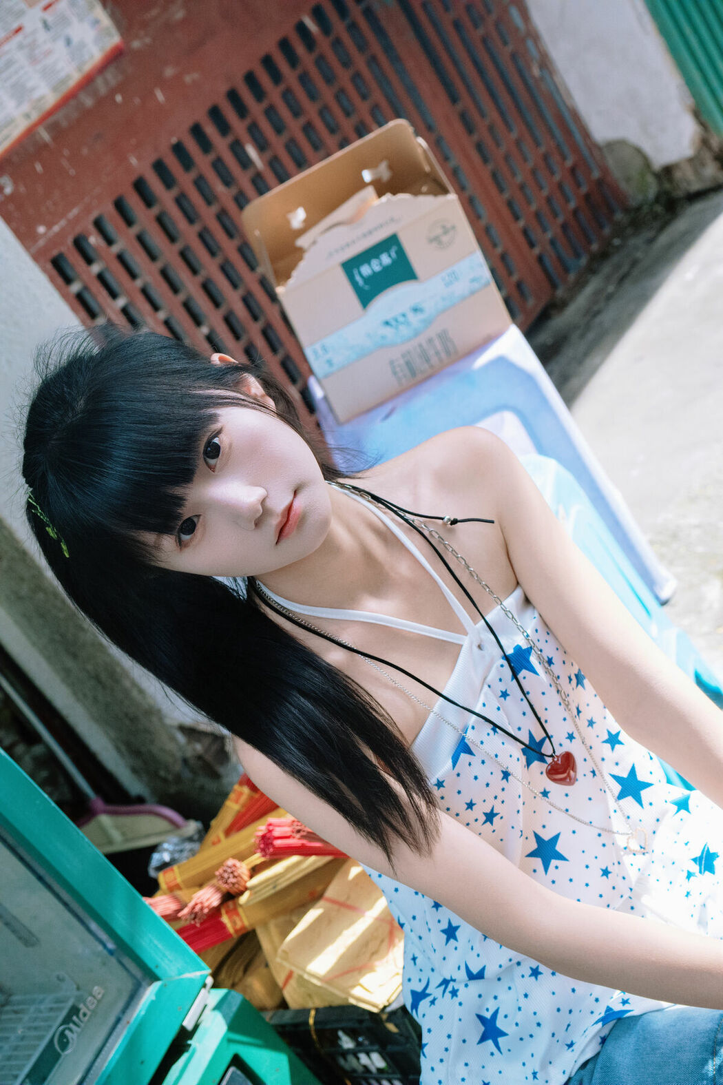 YiTuYu艺图语 Vol.10489 Rou Song Bao (26P)
