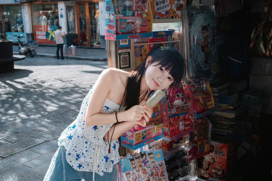 YiTuYu艺图语 Vol.10489 Rou Song Bao (26P)